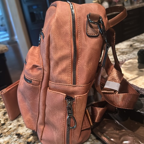 Fashion Back Pack - Picture 3 of 13